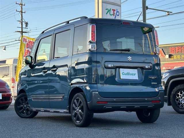 スズキ スペーシア ギア HYBRID XZターボ 愛知県 2022(令4)年 4.4万km デニムブルー ガンメタリック 2トーン /禁煙//純正ナビ/フルセグ/CD/DVD/BT/USB/ACP/AA///全方位カメラ/両側パワースライドドア//レーダークルーズコントロール/レーンキープアシスト//衝突軽減システム/前後誤発進/ふらつき警報//先行者発進告知/HUD/クリアランスソナー//オートリトラウィンカーミラー//シートヒーター//プッシュスタート/スマートキー//LEDヘッドライト/LEDフォグ//オートライト/オートハイビーム//革巻きステアリング/ステアリングスイッチ//パドルシフト//ビルトインETC/アイドリングストップ//横滑り防止システム//前席バニティミラー/ルーフレール//純正14インチAW//純正フロアマット/ドアバイザー//新車時保証書//取扱説明書//スペアスマートキー有
