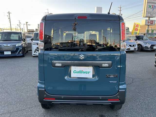 スズキ スペーシア ギア HYBRID XZターボ 愛知県 2022(令4)年 4.4万km デニムブルー ガンメタリック 2トーン /禁煙//純正ナビ/フルセグ/CD/DVD/BT/USB/ACP/AA///全方位カメラ/両側パワースライドドア//レーダークルーズコントロール/レーンキープアシスト//衝突軽減システム/前後誤発進/ふらつき警報//先行者発進告知/HUD/クリアランスソナー//オートリトラウィンカーミラー//シートヒーター//プッシュスタート/スマートキー//LEDヘッドライト/LEDフォグ//オートライト/オートハイビーム//革巻きステアリング/ステアリングスイッチ//パドルシフト//ビルトインETC/アイドリングストップ//横滑り防止システム//前席バニティミラー/ルーフレール//純正14インチAW//純正フロアマット/ドアバイザー//新車時保証書//取扱説明書//スペアスマートキー有