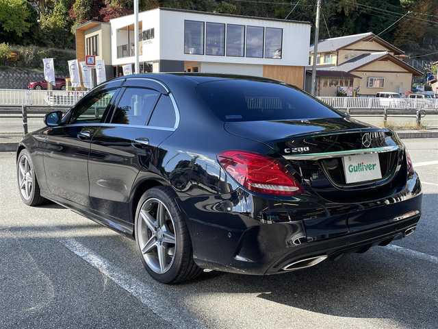 メルセデス・ベンツ Ｃ２００ アバンギャルド AMGライン 岐阜県 2014(平26)年 10.1万km オブシディアンブラック 純正ナビ/【Bluetooth．CD.DVD.TV】/レザーシート/パワーシート・シートメモリ付き/コーナーセンサー/シートヒーター/クルーズコントロール/バックカメラ/ドライブレコーダー/ETC/純正フロアマット/純正アルミホイール/ウィンカーミラー/電動格納ミラー/ドアバイザー/保証書/取扱説明書/スペアキー