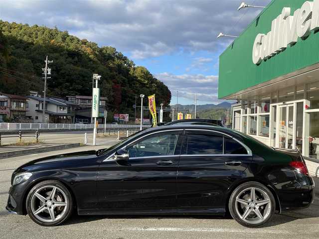 メルセデス・ベンツ Ｃ２００ アバンギャルド AMGライン 岐阜県 2014(平26)年 10.1万km オブシディアンブラック 純正ナビ/【Bluetooth．CD.DVD.TV】/レザーシート/パワーシート・シートメモリ付き/コーナーセンサー/シートヒーター/クルーズコントロール/バックカメラ/ドライブレコーダー/ETC/純正フロアマット/純正アルミホイール/ウィンカーミラー/電動格納ミラー/ドアバイザー/保証書/取扱説明書/スペアキー