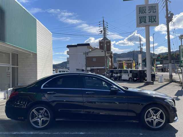 メルセデス・ベンツ Ｃ２００ アバンギャルド AMGライン 岐阜県 2014(平26)年 10.1万km オブシディアンブラック 純正ナビ/【Bluetooth．CD.DVD.TV】/レザーシート/パワーシート・シートメモリ付き/コーナーセンサー/シートヒーター/クルーズコントロール/バックカメラ/ドライブレコーダー/ETC/純正フロアマット/純正アルミホイール/ウィンカーミラー/電動格納ミラー/ドアバイザー/保証書/取扱説明書/スペアキー