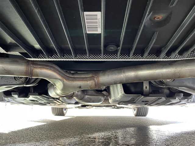 メルセデス・ベンツ Ｃ２００ アバンギャルド AMGライン 岐阜県 2014(平26)年 10.1万km オブシディアンブラック 純正ナビ/【Bluetooth．CD.DVD.TV】/レザーシート/パワーシート・シートメモリ付き/コーナーセンサー/シートヒーター/クルーズコントロール/バックカメラ/ドライブレコーダー/ETC/純正フロアマット/純正アルミホイール/ウィンカーミラー/電動格納ミラー/ドアバイザー/保証書/取扱説明書/スペアキー