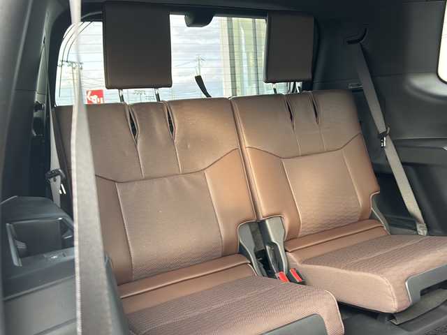 トヨタ ランドクルーザー ２５０ ZX ファーストエディション 岐阜県 2024(令6)年 1.3万km プラチナホワイトパールマイカ 登録時走行距離12427km/純正ナビ/全方位モニター/フルセグテレビ/電動格納サードシート/ハンドルヒーター/JBLサウンド/パドルシフト/サイドステップ/ドアバイザー/純正フロアマット/純正アルミホイール/レザーシート/ETC/シートヒーター/エアシート/レザーシート/ヘッドライトウォッシャー/禁煙車/LEDヘッドライト/ルーフレール/サンルーフ/オートマチックハイビーム/スマートキー/プッシュスタート