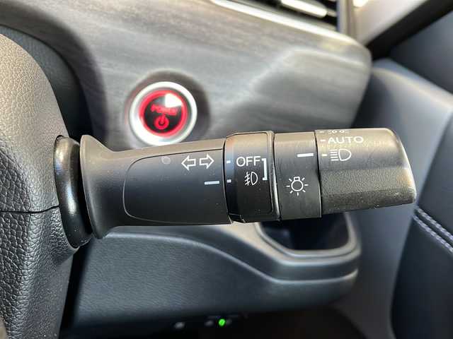 ホンダ フリード＋ ハイブリット G ホンダセンシング 静岡県 2019(令1)年 10万km ホワイトオーキッドパール 純正ナビ/CD/DVDAM/FM/フルセグTV/SD/Bluetooth/Apple Carplay/主要装備/・両側パワースライドドア　/・ドライブレコーダー　/・バックカメラ　/・ＥＴＣ　/・レーダークルーズコントロール　/・スマートキー　/・スペアキー　/・プッシュスタート　/・保証書　/・取扱説明書　/・レーンキープ　/・ＬＥＤライト/・フォグランプ/・ステアリングリモコン/・オートライト/・横滑り防止装置/・衝突軽減システム