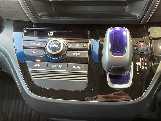 ホンダ フリード＋ ハイブリット G ホンダセンシング 静岡県 2019(令1)年 10万km ホワイトオーキッドパール 純正ナビ/CD/DVDAM/FM/フルセグTV/SD/Bluetooth/Apple Carplay/主要装備/・両側パワースライドドア　/・ドライブレコーダー　/・バックカメラ　/・ＥＴＣ　/・レーダークルーズコントロール　/・スマートキー　/・スペアキー　/・プッシュスタート　/・保証書　/・取扱説明書　/・レーンキープ　/・ＬＥＤライト/・フォグランプ/・ステアリングリモコン/・オートライト/・横滑り防止装置/・衝突軽減システム