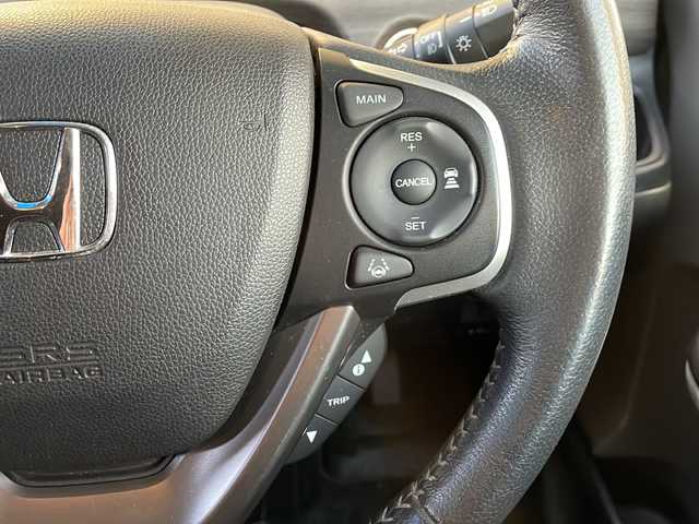 ホンダ フリード＋ ハイブリット G ホンダセンシング 静岡県 2019(令1)年 10万km ホワイトオーキッドパール 純正ナビ/CD/DVDAM/FM/フルセグTV/SD/Bluetooth/Apple Carplay/主要装備/・両側パワースライドドア　/・ドライブレコーダー　/・バックカメラ　/・ＥＴＣ　/・レーダークルーズコントロール　/・スマートキー　/・スペアキー　/・プッシュスタート　/・保証書　/・取扱説明書　/・レーンキープ　/・ＬＥＤライト/・フォグランプ/・ステアリングリモコン/・オートライト/・横滑り防止装置/・衝突軽減システム