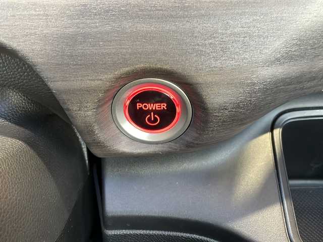 ホンダ フリード＋ ハイブリット G ホンダセンシング 静岡県 2019(令1)年 10万km ホワイトオーキッドパール 純正ナビ/CD/DVDAM/FM/フルセグTV/SD/Bluetooth/Apple Carplay/主要装備/・両側パワースライドドア　/・ドライブレコーダー　/・バックカメラ　/・ＥＴＣ　/・レーダークルーズコントロール　/・スマートキー　/・スペアキー　/・プッシュスタート　/・保証書　/・取扱説明書　/・レーンキープ　/・ＬＥＤライト/・フォグランプ/・ステアリングリモコン/・オートライト/・横滑り防止装置/・衝突軽減システム