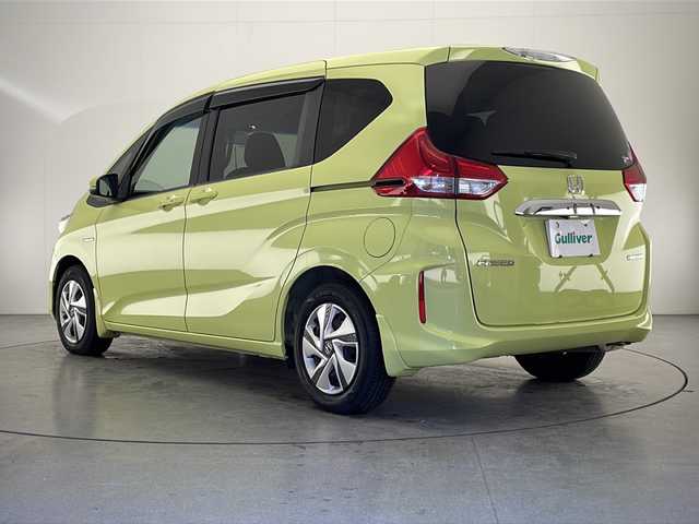 ホンダ フリード ハイブリット G ホンダセンシング 宮崎県 2019(平31)年 3.1万km シトロンドロップ ワンオーナー/Honda SENSING/〇衝突軽減ブレーキ〈CMBS〉/〇誤発進抑制機能/〇ACC〈アダプティブ・クルーズ・コントロール〉/〇LKAS〈車線維持支援システム〉/〇歩行者事故低減ステアリング/〇路外逸脱抑制機能/〇先行車発進お知らせ機能/〇標識認識機能/純正7インチSDナビ/フルセグTV/CD/DVD/Bluetooth/バックカメラ/両側パワースライドドア/LEDヘッドライト/ビルトインETC/スマートキー×2/保証書/取扱説明書