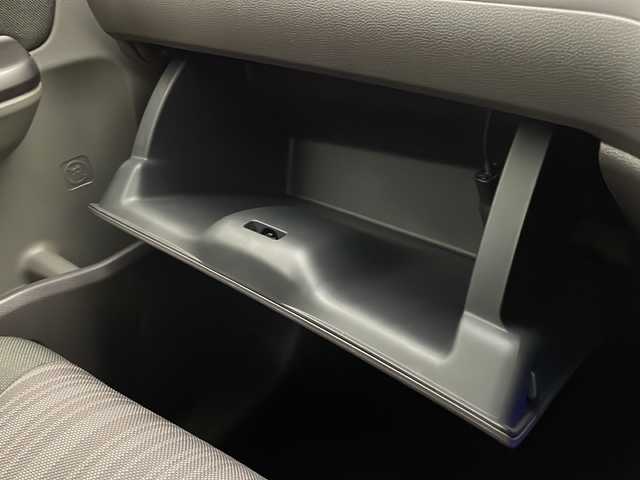 ホンダ フリード ハイブリット G ホンダセンシング 宮崎県 2019(平31)年 3.1万km シトロンドロップ ワンオーナー/Honda SENSING/〇衝突軽減ブレーキ〈CMBS〉/〇誤発進抑制機能/〇ACC〈アダプティブ・クルーズ・コントロール〉/〇LKAS〈車線維持支援システム〉/〇歩行者事故低減ステアリング/〇路外逸脱抑制機能/〇先行車発進お知らせ機能/〇標識認識機能/純正7インチSDナビ/フルセグTV/CD/DVD/Bluetooth/バックカメラ/両側パワースライドドア/LEDヘッドライト/ビルトインETC/スマートキー×2/保証書/取扱説明書