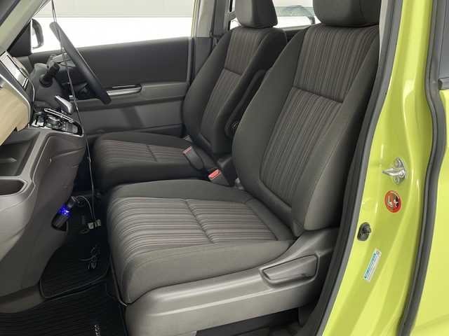 ホンダ フリード ハイブリット G ホンダセンシング 宮崎県 2019(平31)年 3.1万km シトロンドロップ ワンオーナー/Honda SENSING/〇衝突軽減ブレーキ〈CMBS〉/〇誤発進抑制機能/〇ACC〈アダプティブ・クルーズ・コントロール〉/〇LKAS〈車線維持支援システム〉/〇歩行者事故低減ステアリング/〇路外逸脱抑制機能/〇先行車発進お知らせ機能/〇標識認識機能/純正7インチSDナビ/フルセグTV/CD/DVD/Bluetooth/バックカメラ/両側パワースライドドア/LEDヘッドライト/ビルトインETC/スマートキー×2/保証書/取扱説明書