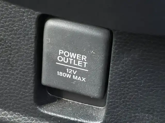 ホンダ Ｎ ＢＯＸ カスタム L ターボ 鹿児島県 2021(令3)年 4.1万km プラチナホワイトパール 純正ギャザーズナビ(WX-211C)/純正CD/ワンセグTV/バックカメラ/前後ドライブレコーダー/追従型クルーズコントロール/両側パワースライドドア/前席シートヒーター/ハーフレザーシート/純正フロアマット/後コーナーセンサー/オートライト/衝突軽減ブレーキ/レーンキープアシスト/純正15インチアルミ/LEDヘッドライト/電動格納ミラー/ライトレベライザー/ドアバイザー/取扱説明書