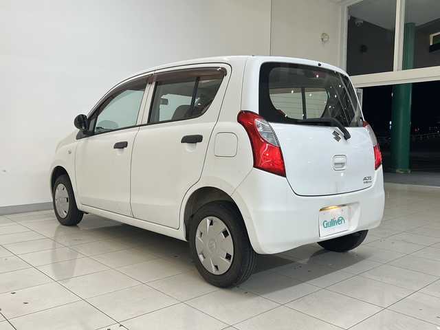 スズキ アルト VP 新潟県 2011(平23)年 10万km スペリアホワイト 純正スチールホイール/純正ラジオ/ヘッドランプレベライザー/社外マット/スペアキー