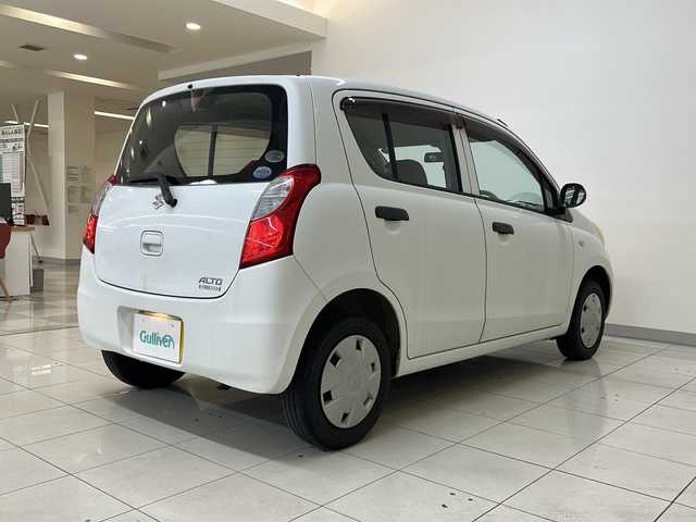 スズキ アルト VP 新潟県 2011(平23)年 10万km スペリアホワイト 純正スチールホイール/純正ラジオ/ヘッドランプレベライザー/社外マット/スペアキー