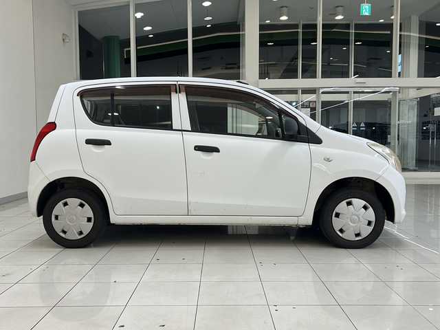 スズキ アルト VP 新潟県 2011(平23)年 10万km スペリアホワイト 純正スチールホイール/純正ラジオ/ヘッドランプレベライザー/社外マット/スペアキー