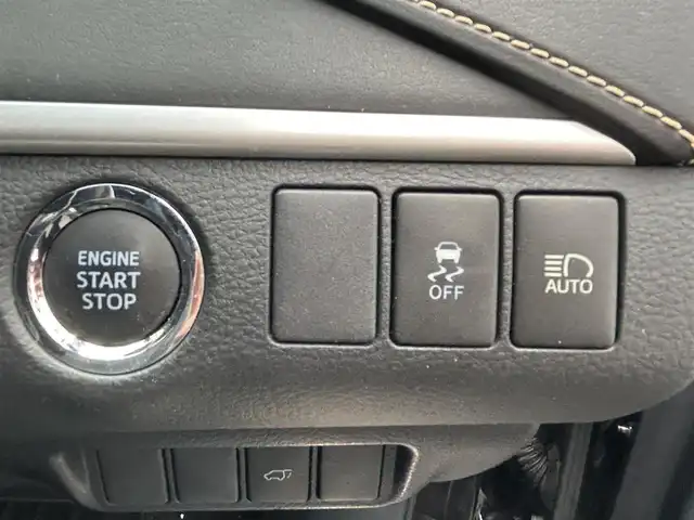 トヨタ ハリアー プレミアム 長崎県 2015(平27)年 11.5万km スパークリングブラックパールクリスタルシャイン ALPINE9インチナビ/CD/DVD/BT/フルセグTV/バックカメラ/本革シート/前席パワーシート/D席メモリーシート/前席シートヒーター/パワーバックドア/レーンキープアシスト/クルーズコントロール/モデリスタエアロ/オートマチックハイビーム/ビルトインETC