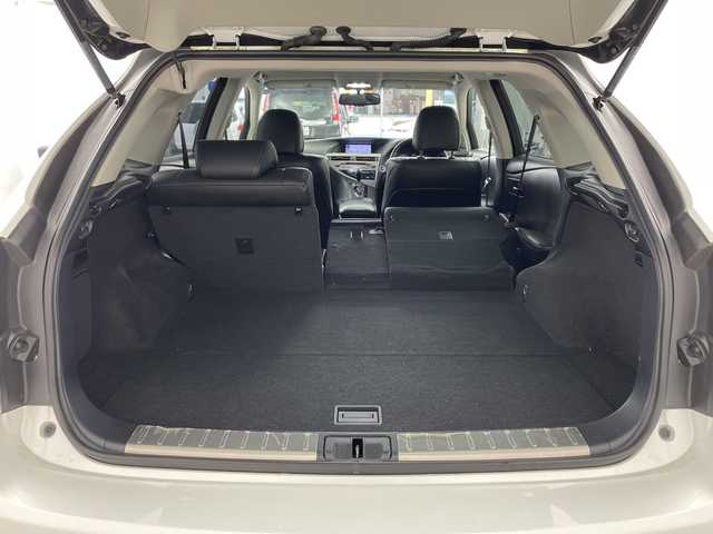 レクサス ＲＸ 450h バージョンL 兵庫県 2012(平24)年 10.9万km ホワイトパールクリスタルシャイン ・4WD/・純正HDDナビ＆フルセグ＆BT＆USB＆DVD/・バックカメラ/・サイドカメラ/・黒革シート/・前席シートヒーター/・前席シートベンチレーション/・前席パワーシート/・前席メモリーシート/・ステアリングヒーター/・ステアリングリモコン/・クルーズコントロール/・パワーバックドア/・ヘッドライトウォッシャー/・ヘッドアップディスプレイ/・スマートキー/・スペアキー/・プッシュスタート/・ビルトインETC/・横滑り防止装置