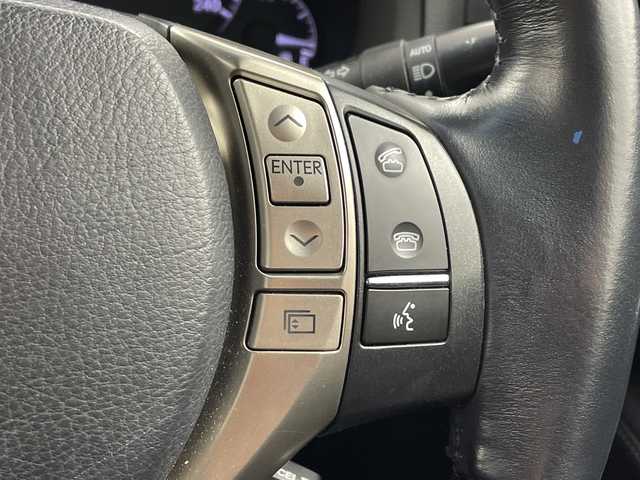 レクサス ＲＸ 450h バージョンL 兵庫県 2012(平24)年 10.9万km ホワイトパールクリスタルシャイン ・4WD/・純正HDDナビ＆フルセグ＆BT＆USB＆DVD/・バックカメラ/・サイドカメラ/・黒革シート/・前席シートヒーター/・前席シートベンチレーション/・前席パワーシート/・前席メモリーシート/・ステアリングヒーター/・ステアリングリモコン/・クルーズコントロール/・パワーバックドア/・ヘッドライトウォッシャー/・ヘッドアップディスプレイ/・スマートキー/・スペアキー/・プッシュスタート/・ビルトインETC/・横滑り防止装置