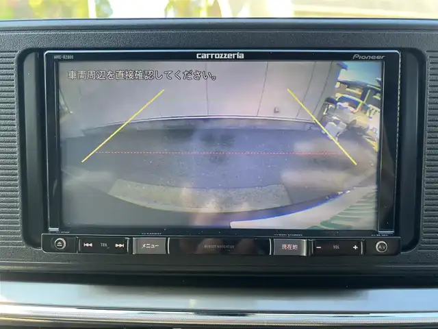 ダイハツ キャスト スタイル X SAⅡ 三重県 2016(平28)年 4.7万km ディープブルークリスタルマイカ デザインフィルムトップ(ホワイトルーフ)/ナビ（Bluetooth/地デジTV/AM/FM/CD/DVD/MSV/SD）/スマートアシスト２（衝突回避支援ブレーキ/衝突警報/車線逸脱警報/誤発進抑制制御/後方誤発進抑制制御/先行車発進お知らせ）/ハロゲンヘッドライト/オートライト/キーフリーシステム/プッシュスタート/スペアキー/アイボリー/グレーツートーンスエード調ファブリックシート/自発光式2連アナログメーター/マルチインフォメーションディスプレイ/レッドレンズリアコンビネーションランプ/ウレタン製ステアリングホイール/シフトノブ/オートエアコン/シルバーセンターパネル/無塗装オーディオパネル/無塗装エアコン吹出口ノブ/メッキサイドステップモール/リアスポイラー/メッキモール付リアバンパー/165/55Ｒ15タイヤ/15インチフルホイールキャップ