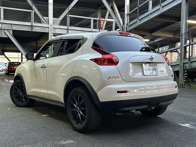 日産 ジューク 15RX プレミアムホワイトP 静岡県 2012(平24)年 11.5万km ブリリアントホワイトパール ユーザー買取車/純正ディーラーナビ/社外デジタルインナーミラー/社外AW/電動格納ミラー/ヘッドライトレベライザー