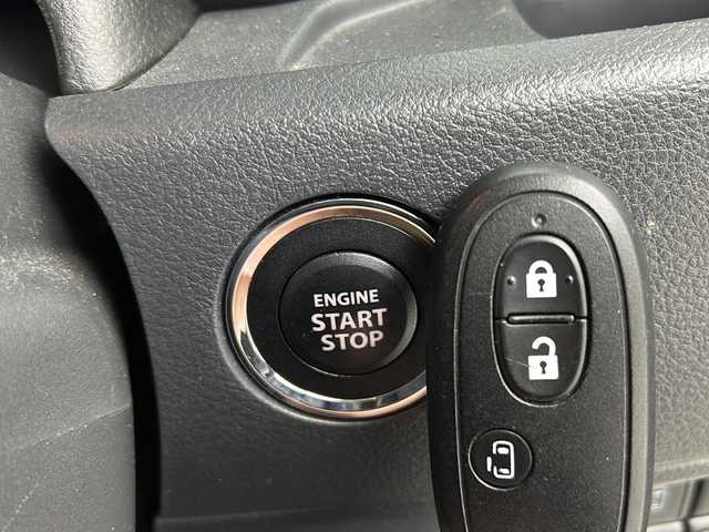 スズキ スペーシア X 宮城県 2016(平28)年 3.1万km シルキーシルバーメタリック 禁煙車/全方位カメラ/スズキセーフティーサポート/・デュアルカメラブレーキサポート/・ハイビームアシスト/・車線逸脱警報機能/・横滑り防止機能/スズキメーカーナビ/・BT.CD.USB.Ipod.AUX/フルセグテレビ/前席シートヒーター/前後ドライブレコーダー/片側パワースライドドア/ステアリングスイッチ/プッシュスタート/スマートキー/社外フロアマット/ドアバイザー/純正14インチスチールホイール/HIDヘッドライト/アイドリングストップ/社外14インチ冬タイヤ積込