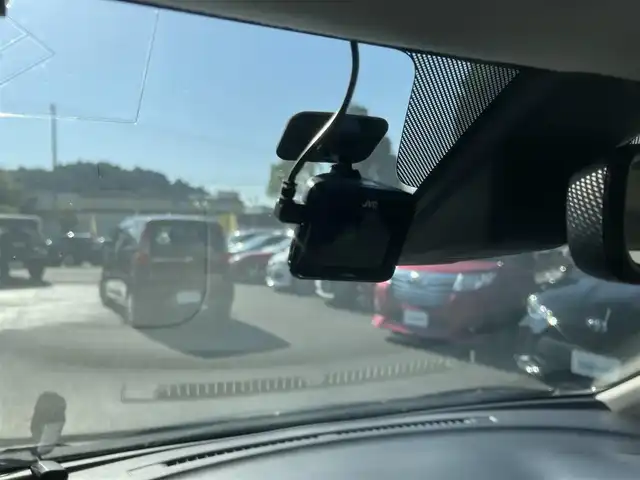 日産 デイズ HWS X Vセレ +SeftyⅡ 三重県 2015(平27)年 4.3万km ブラック アラウンドビューモニター/純正ナビ(Bloetooth/CD/DVD/AM/FM/地デジTV)/ドライブレコーダー(前)/エマージェンシーブレーキ/踏み間違い衝突防止アシスト/ヒルスタートアシスト/HIDヘッドランプ/インテリジェントキー/イモビライザー/スペアキー/ABS/ブレーキアシスト/アイドリングストップ/フロントエアロバンパー/サイドシルスポイラー/リアスポイラー/リアエアロバンパー/フロントフォグランプ/電動格納ドアミラー/ウインカー付/ボディー同色ミラー/14インチ6本ツインスポークアルミホイール/オートエアコン/ファインビジョンメーター（自発光式2連アナログメーター）/革巻きステアリング/エボニースエード調クロスシート