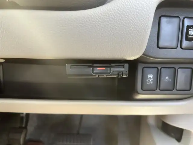 日産 デイズ X ボレロ 三重県 2016(平28)年 4.5万km モカブラウンP アラウンドビューカメラ/純正ナビ（Bluetooth/AM/FM/地デジTV/CD）/ETC/安全装備（ＶＤＣ/エマージェンシーブレーキ/踏み間違い衝突防止アシスト/ヒルスタートアシスト）/「Bolero」「AUTECH」エンブレム/ホワイト/レッド2トーン合皮シート/シートリフター（運転席）/シートバックポケット（助手席）/シートアンダーボックス（助手席）/レッドクロス貼ドアトリム/純正フロアマット/インテリジェントキー/プッシュスタート/スペアキー/オートエアコン/シルバー加飾付ピアノブラック調センターパネル/メッキシフトノブボタン/シルバー加飾付ベージュウレタン製ステアリングホイール/チルトステアリング