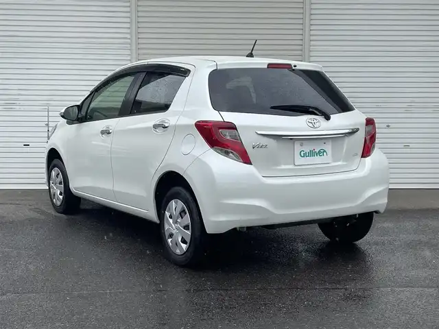 トヨタ ヴィッツ F LEDエディション 福島県 2016(平28)年 5.4万km ホワイトパールクリスタルシャイン 4WD/純正メモリーナビ/CD/SD/BT/ワンセグTV/純正エンジンスターター/バックカメラ/ビルトインETC/ドライブレコーダー/オートライト/LEDヘッドライト/プッシュスタート/ドアバイザー/フロアマット