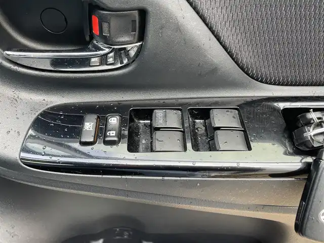 トヨタ ヴィッツ F LEDエディション 福島県 2016(平28)年 5.4万km ホワイトパールクリスタルシャイン 4WD/純正メモリーナビ/CD/SD/BT/ワンセグTV/純正エンジンスターター/バックカメラ/ビルトインETC/ドライブレコーダー/オートライト/LEDヘッドライト/プッシュスタート/ドアバイザー/フロアマット