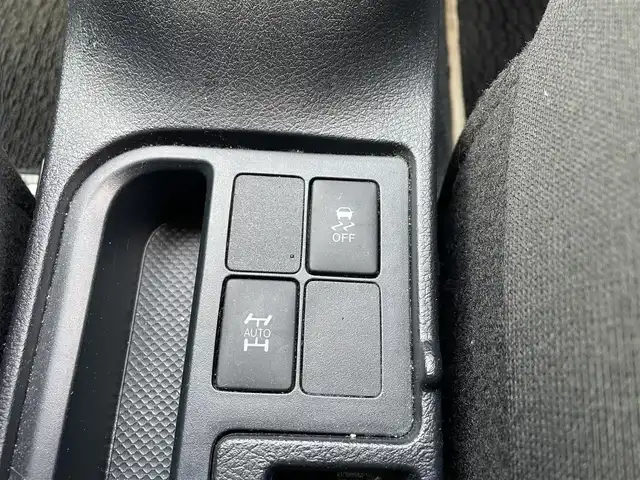 トヨタ ヴィッツ F LEDエディション 福島県 2016(平28)年 5.4万km ホワイトパールクリスタルシャイン 4WD/純正メモリーナビ/CD/SD/BT/ワンセグTV/純正エンジンスターター/バックカメラ/ビルトインETC/ドライブレコーダー/オートライト/LEDヘッドライト/プッシュスタート/ドアバイザー/フロアマット