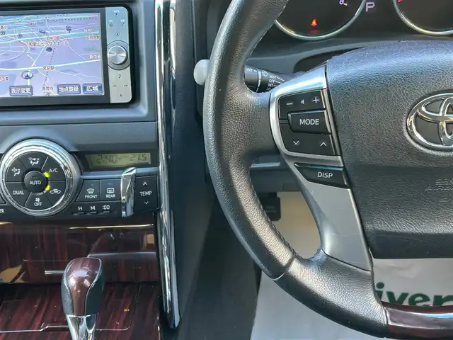 トヨタ マークＸ 250GリラックスセレブラックLTD 和歌山県 2011(平23)年 6.7万km ホワイトパールクリスタルシャイン 社外HDDナビ(ワンセグTV/FM/AM/CD/DVD/HDD/Bluetooth/SD)/バックカメラ/ETC/前後ドライブレコーダー/横滑り防止装置/スポーツモード/スノーモード/前席パワーシート/オートライト/オートウィンドウ/フォグランプ/純正アルミホイール/純正フロアマット/純正ドアバイザー/取扱説明書/保証書