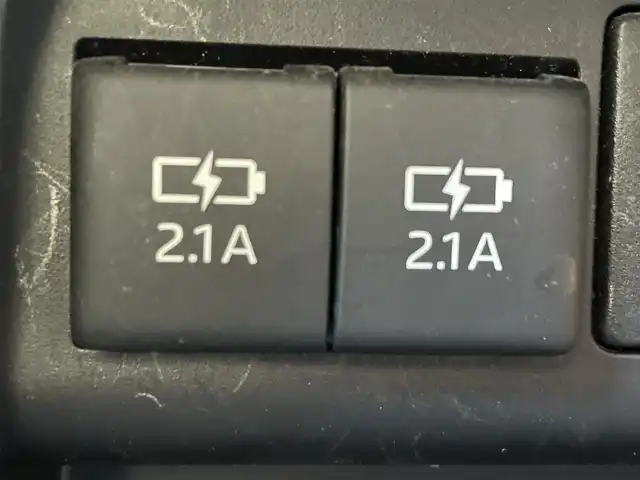 トヨタ ヴォクシー ZS 煌Ⅱ 山口県 2019(令1)年 5.6万km ブラック トヨタセーフティセンス/・レーダークルーズコントロール/・パーキングサポートブレーキ/・クリアランスソナー/・先行車発進お知らせ機能/・レーンディパーチャーアラート/・プリクラッシュセーフティシステム/・オートマチックハイビーム/純正ナビ/・AM/FM/CD/DVD/SD/BT/フルセグTV/バックカメラ/コーナーセンサー/オートライト/LEDライト/フォグランプ/電動格納ミラー/前後ドライブレコーダー/純正ビルトインETC/純正アルミホイール/純正フロアマット/スマートキー