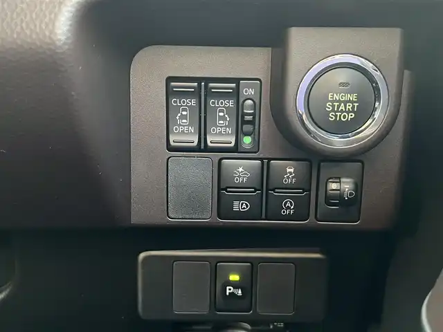 トヨタ ルーミー G－T 三重県 2019(平31)年 1.4万km パールホワイトⅢ ターボ/純正ナビ(Bluetooth/CD/SD/TV/AM/FM)/パノラミックビュー/ETC/パワースライドドア(運転席側/助手席側)/クルーズコントロール/スマートアシスト3(衝突回避支援ブレーキ/衝突警報/車線逸脱警報/誤発進抑制制御/先行車発進お知らせ機能/オートハイビーム/コーナーセンサー)/オートライト/カラーマルチインフォメーションディスプレイ/アームレスト(運転席)/シートアンダートレイ(助手席)/キーフリーシステム/ステアリングスイッチ/スペアキー