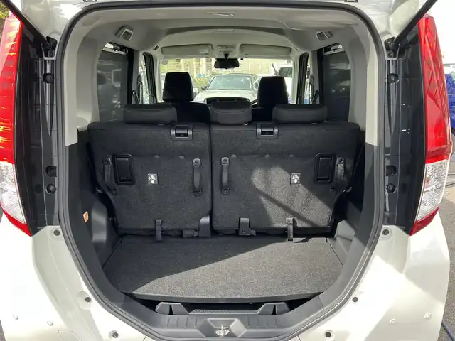 トヨタ ルーミー G－T 三重県 2019(平31)年 1.4万km パールホワイトⅢ ターボ/純正ナビ(Bluetooth/CD/SD/TV/AM/FM)/パノラミックビュー/ETC/パワースライドドア(運転席側/助手席側)/クルーズコントロール/スマートアシスト3(衝突回避支援ブレーキ/衝突警報/車線逸脱警報/誤発進抑制制御/先行車発進お知らせ機能/オートハイビーム/コーナーセンサー)/オートライト/カラーマルチインフォメーションディスプレイ/アームレスト(運転席)/シートアンダートレイ(助手席)/キーフリーシステム/ステアリングスイッチ/スペアキー