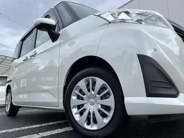 トヨタ ルーミー G－T 三重県 2019(平31)年 1.4万km パールホワイトⅢ ターボ/純正ナビ(Bluetooth/CD/SD/TV/AM/FM)/パノラミックビュー/ETC/パワースライドドア(運転席側/助手席側)/クルーズコントロール/スマートアシスト3(衝突回避支援ブレーキ/衝突警報/車線逸脱警報/誤発進抑制制御/先行車発進お知らせ機能/オートハイビーム/コーナーセンサー)/オートライト/カラーマルチインフォメーションディスプレイ/アームレスト(運転席)/シートアンダートレイ(助手席)/キーフリーシステム/ステアリングスイッチ/スペアキー