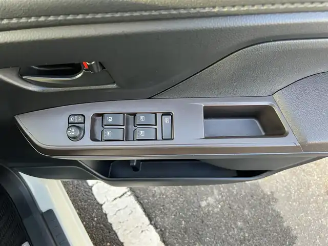 トヨタ ルーミー G－T 三重県 2019(平31)年 1.4万km パールホワイトⅢ ターボ/純正ナビ(Bluetooth/CD/SD/TV/AM/FM)/パノラミックビュー/ETC/パワースライドドア(運転席側/助手席側)/クルーズコントロール/スマートアシスト3(衝突回避支援ブレーキ/衝突警報/車線逸脱警報/誤発進抑制制御/先行車発進お知らせ機能/オートハイビーム/コーナーセンサー)/オートライト/カラーマルチインフォメーションディスプレイ/アームレスト(運転席)/シートアンダートレイ(助手席)/キーフリーシステム/ステアリングスイッチ/スペアキー