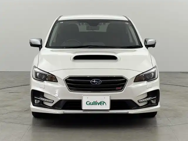 スバル レヴォーグ 1．6STIスポーツアイサイト 福岡県 2018(平30)年 7.7万km パール 純正ナビ/フルセグTV/BT/デジタルルームミラー　/ＥＴＣ　/バックカメラ　/レーダークルーズコントロール　/ＢＳＭ　/衝突軽減被害システム　/レーンキープ　/シートヒーター　/パワーシート　/パドルシフト　/純正１８インチＡＷ　/ＬＥＤ