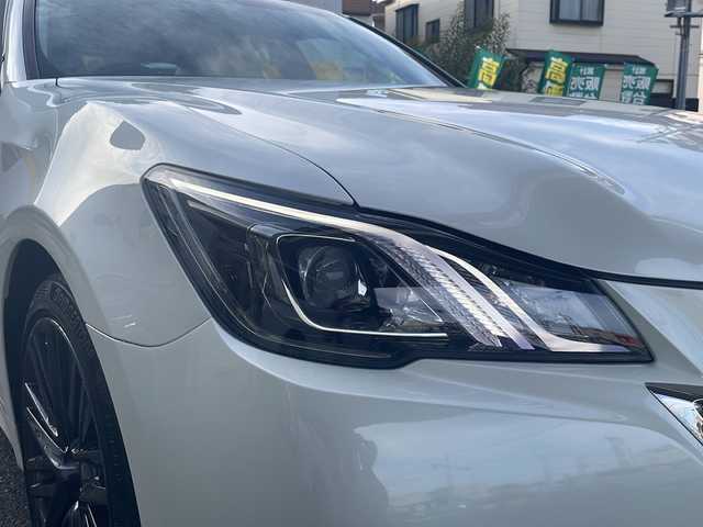 トヨタ クラウン アスリート S-T 東京都 2016(平28)年 7.6万km ホワイトパールクリスタルシャイン ワンオーナー/TコネクトSDナビゲーションシステム/・地デジTV/・Blu-ray/・DVD/・CD/・USB/AUX端子/・音声ガイダンス付バックガイドモニター/バックカメラ/クルーズコントロール/パワーシート（運転席/助手席）/ボディ同色ドアミラー（電動オート格納機能/ヒーター）/雨滴感応式オートワイパー/革巻きステアリング/パドルシフト/電動チルト/ナノイー付左右独立温度調整オートエアコン/エアコン吹出口スイング機能/ブラックファブリックシート/スマートエントリー/スタートシステム/新車時保証書/取扱説明書