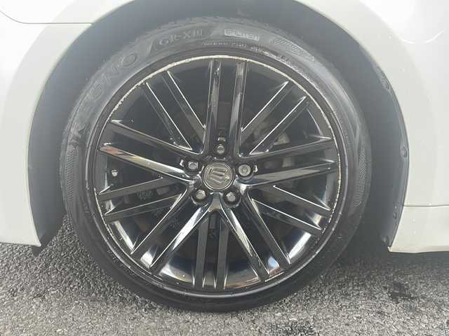 トヨタ クラウン アスリート S-T 東京都 2016(平28)年 7.6万km ホワイトパールクリスタルシャイン ワンオーナー/TコネクトSDナビゲーションシステム/・地デジTV/・Blu-ray/・DVD/・CD/・USB/AUX端子/・音声ガイダンス付バックガイドモニター/バックカメラ/クルーズコントロール/パワーシート（運転席/助手席）/ボディ同色ドアミラー（電動オート格納機能/ヒーター）/雨滴感応式オートワイパー/革巻きステアリング/パドルシフト/電動チルト/ナノイー付左右独立温度調整オートエアコン/エアコン吹出口スイング機能/ブラックファブリックシート/スマートエントリー/スタートシステム/新車時保証書/取扱説明書