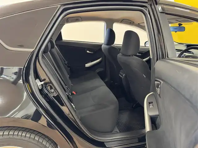 トヨタ プリウス S 群馬県 2013(平25)年 7.9万km ブラック モデリスタ/社外7インチナビ/・フルセグTV/・DVD/CD/SD/USB/・FM/AM/ETC/ステアリングスイッチ/スマートキー/プッシュスタート/LEDヘッドライト/オートライト/純正17インチAW/純正フロアマット/純正ドアバイザー/電動格納ウィンカーミラー/横滑り防止機能