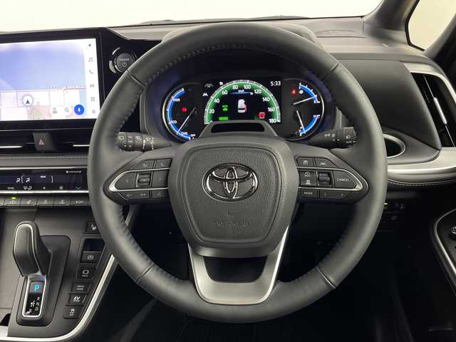 トヨタ ノア ハイブリッド S－Z 鹿児島県 2025(令7)年 0.4万km ホワイトパールクリスタルシャイン 純正ナビ/パノラマビューモニター/シートヒーター/ＣＤ/ＤＶＤ/ＨＤＭＩ/フルセグテレビ/BSM/オットマン/レーダークルーズコントロール/オートライト/プリクラッシュセーフティ/ＥＴＣ2/0/ハーフレザーシート/レーンキープ/パワーバックドア/オートハイビーム/両側パワースライドドア