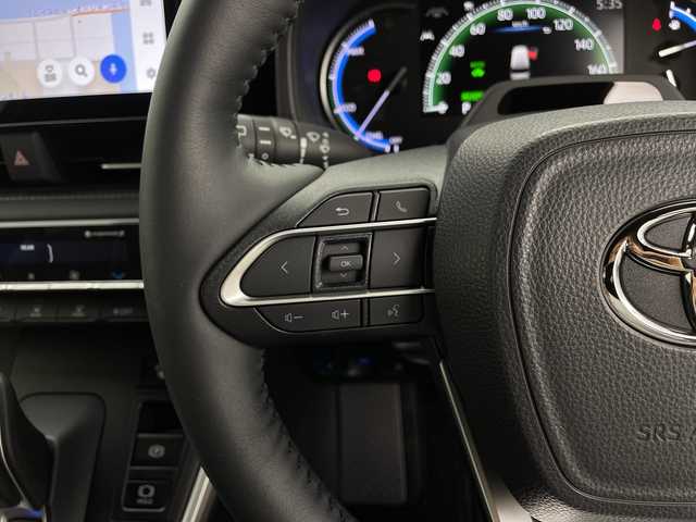 トヨタ ノア ハイブリッド S－Z 鹿児島県 2025(令7)年 0.4万km ホワイトパールクリスタルシャイン 純正ナビ/パノラマビューモニター/シートヒーター/ＣＤ/ＤＶＤ/ＨＤＭＩ/フルセグテレビ/BSM/オットマン/レーダークルーズコントロール/オートライト/プリクラッシュセーフティ/ＥＴＣ2/0/ハーフレザーシート/レーンキープ/パワーバックドア/オートハイビーム/両側パワースライドドア