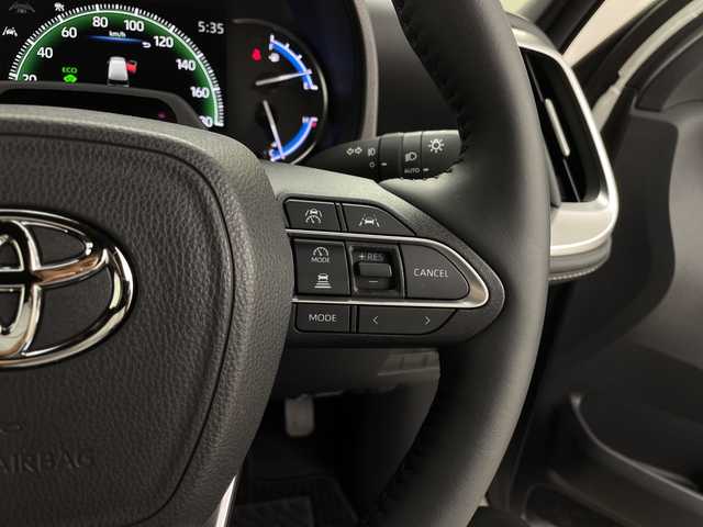 トヨタ ノア ハイブリッド S－Z 鹿児島県 2025(令7)年 0.4万km ホワイトパールクリスタルシャイン 純正ナビ/パノラマビューモニター/シートヒーター/ＣＤ/ＤＶＤ/ＨＤＭＩ/フルセグテレビ/BSM/オットマン/レーダークルーズコントロール/オートライト/プリクラッシュセーフティ/ＥＴＣ2/0/ハーフレザーシート/レーンキープ/パワーバックドア/オートハイビーム/両側パワースライドドア