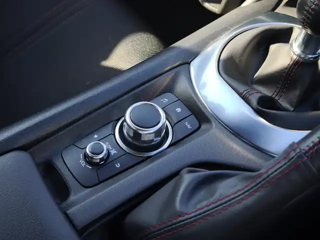 マツダ ロードスター ＲＦ S 熊本県 2019(令1)年 3.3万km マシーングレープレミアムM ワンオーナー/純正ナビ/【フルセグTV/Bluetooth/CD/DVD】/バックカメラ/スマートシティブレーキサポート/車線逸脱警報システム/ドライバーアテンションアラート/ブラインドスポットモニタリングシステム/クルーズコントロール/コーナーセンサー/交通標識認識システム/純正17インチAW/オートLEDライト/オートハイビーム/革巻きステアリング/ステアリングスイッチ/ドライブレコーダー/純正フロアマット/シートヒーター/横滑り防止装置/ABS/盗難防止装置