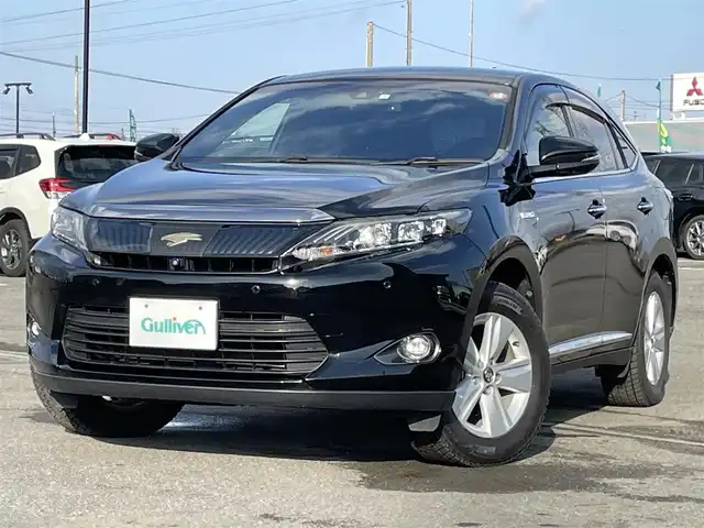 トヨタ ハリアー ハイブリッド プレミアム アドバンスドP 道央・札幌 2014(平26)年 11.4万km ブラック ４WD/純正SDナビ/AM/FM/BT/CD/SD/フルセグ/トヨタセーフティセンス/衝突被害軽減ブレーキ/横滑り防止装置/レーダークルーズコントロール/レーンキープアシスト/クリアランスソナー/バックカメラ/サイドカメラ/フロントカメラ/全方位カメラ/アラウンドビューモニター/ビルトインETC/アイドリングストップ/EVMODE/ECOMODE/パワーバックドア/D席パワーシート/レザーシート/革巻きステアリング/ステアリングリモコン/自動防眩ミラー/MTモード付AT/プッシュスタート/スマートキー/LEDヘッドライト/オートライト/オートマチックハイビーム/フォグランプ/電動格納ミラー/ウィンカーミラー/純正フロアマット/ドアバイザー/純正AW付夏タイヤ積込/235/55/R18/2022年/山5mm