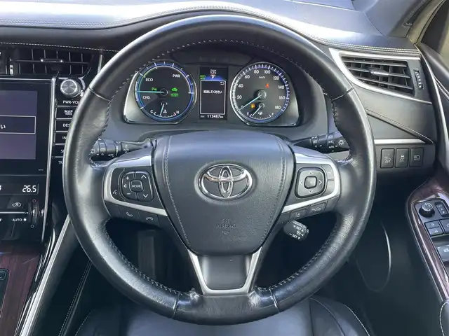 トヨタ ハリアー ハイブリッド プレミアム アドバンスドP 道央・札幌 2014(平26)年 11.4万km ブラック ４WD/純正SDナビ/AM/FM/BT/CD/SD/フルセグ/トヨタセーフティセンス/衝突被害軽減ブレーキ/横滑り防止装置/レーダークルーズコントロール/レーンキープアシスト/クリアランスソナー/バックカメラ/サイドカメラ/フロントカメラ/全方位カメラ/アラウンドビューモニター/ビルトインETC/アイドリングストップ/EVMODE/ECOMODE/パワーバックドア/D席パワーシート/レザーシート/革巻きステアリング/ステアリングリモコン/自動防眩ミラー/MTモード付AT/プッシュスタート/スマートキー/LEDヘッドライト/オートライト/オートマチックハイビーム/フォグランプ/電動格納ミラー/ウィンカーミラー/純正フロアマット/ドアバイザー/純正AW付夏タイヤ積込/235/55/R18/2022年/山5mm