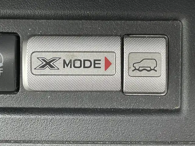 スバル フォレスター Xブレイク 東京都 2016(平28)年 13.1万km クリスタルブラックシリカ ユーザー買取車/純正ナビ/＜BT/AM/FM/USB入力端子＞/前車速追従クルコン/アクティブレーンキープ/スバルリヤビーグルディテクション（ＢＳＭ）/プリクラッシュブレーキ（ＰＣＳ）/ステアリング連動ヘッドランプ（ＳＲＨ）/Ｘモード（ヒルディセントコントロール）/横滑り制御機能/ビルトインＥＴＣ/パワーシート/パドルシフト/ルーフレール/純正フロアマット/ドアバイザー/プッシュスタート