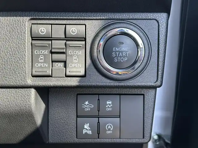 ダイハツ ムーヴ キャンバス ストライプス G 愛知県 2023(令5)年 2.1万km シャイニングホワイトパール/アプリコットピンクメタリック スマートアシスト/　・プリクラッシュセーフティ/　・車線逸脱警報システム/　・先行者発進お知らせ機能/両側パワースライドドア/シートヒーター（全席）/電動パーキングブレーキ/ドライブレコーダー（前後）/ホットカップホルダー（前席）/社外ディスプレイオーディオ/　・Bluetooth/　・CD/DVD/　・AM/FM/　・USB/　・iPod/　・AUX/　・AndroidAuto/社外フロアマット/コーナーセンサー（前後）/LEDヘッドライト/オートライト/カーテンエアバック/ETC/スマートキー/スペアキー×１/取扱説明書/保証書