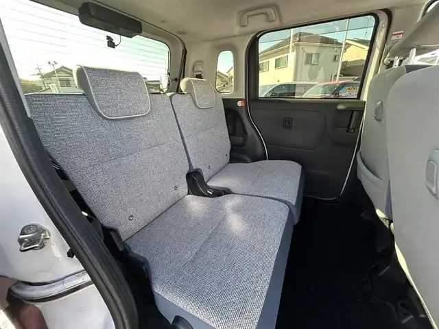 ダイハツ ムーヴ キャンバス ストライプス G 愛知県 2023(令5)年 2.1万km シャイニングホワイトパール/アプリコットピンクメタリック スマートアシスト/　・プリクラッシュセーフティ/　・車線逸脱警報システム/　・先行者発進お知らせ機能/両側パワースライドドア/シートヒーター（全席）/電動パーキングブレーキ/ドライブレコーダー（前後）/ホットカップホルダー（前席）/社外ディスプレイオーディオ/　・Bluetooth/　・CD/DVD/　・AM/FM/　・USB/　・iPod/　・AUX/　・AndroidAuto/社外フロアマット/コーナーセンサー（前後）/LEDヘッドライト/オートライト/カーテンエアバック/ETC/スマートキー/スペアキー×１/取扱説明書/保証書