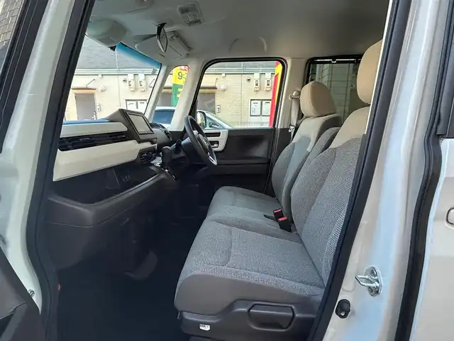 ホンダ Ｎ ＢＯＸ L 愛知県 2021(令3)年 3.7万km プラチナホワイトパール ワンオーナー/純正ナビ〈VXM-214FVi〉/Bluetooth/DVD/地デジTV/バックカメラ/左リアパワースライドドア/ホンダセンシング/・衝突軽減ブレーキ（CMBS）/・誤発信抑制機能/・アダプティブクルーズコントロール（ACC）/・車線維持支援システム（LKAS）/・パーキングセンサーシステム/前席シートヒーター/ビルトインETC/シートバックテーブル/後部座席リフレッシュモード/スマートキー＆プッシュスタート