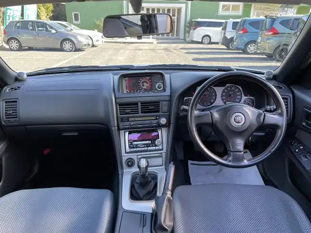 日産 スカイライン GT－R 埼玉県 1999(平11)年 1.6万km ホワイト ワンオーナー/6速MT/NISMO・エンジン・チューニング・メニュー/FUJITSUBOマフラー/ニスモLMGT4アルミホイール/社外オーディオ(CD/MD/ラジオ)/キーレスキー/記録簿(H11～R6までの車検時)/キセノンヘッドライト/フロアマット/電格ミラー/取扱説明書/保証書/スペアキー